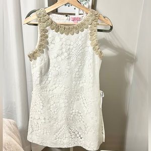 Lilly Pulitzer. White and gold lace dress romper NWOT. Shorts underneath. Size 6